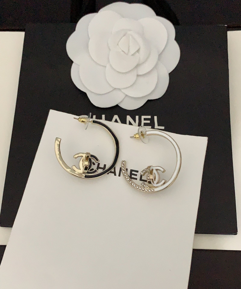 Ch**el earrings